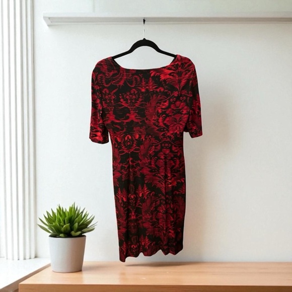 Connected Apparel Red & Black Ruched Sheath Dress – Size 12 Stretch Knit - Picture 4 of 9